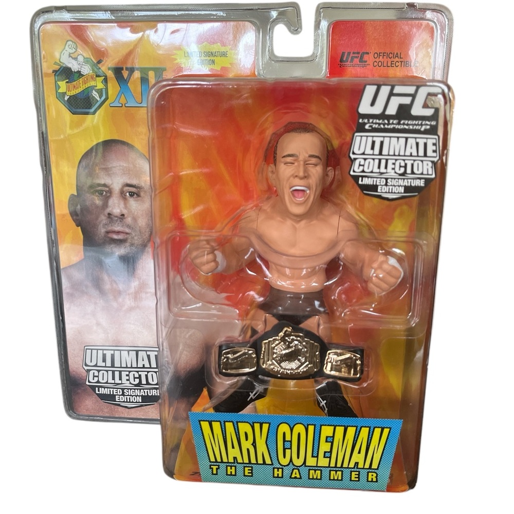 Mark Coleman UFC XII 12 Round 5  Action Figure w/ Belt # 537/750 Signature Issue
